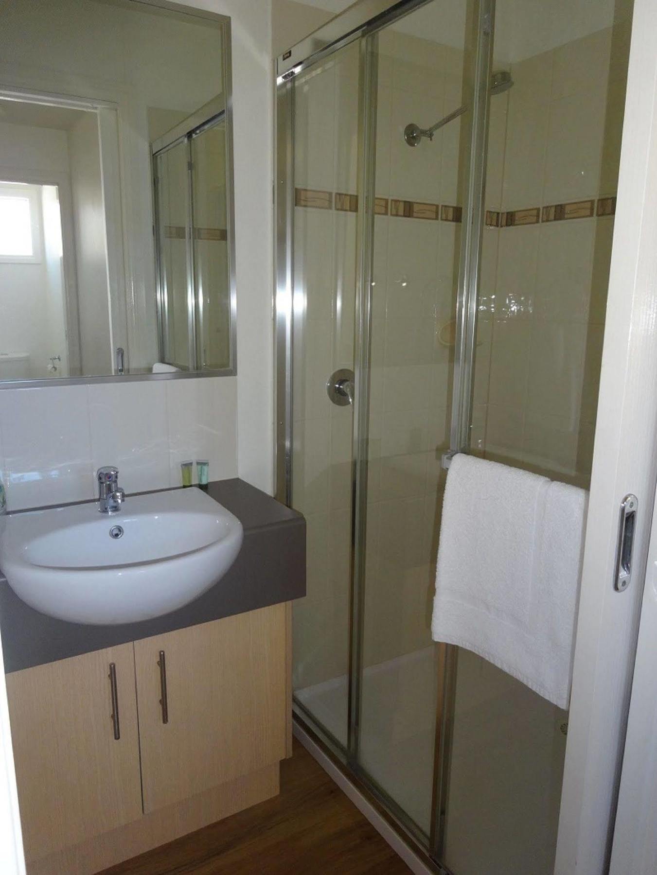 Caseys Beach Holiday Park Sunshine Bay Extérieur photo