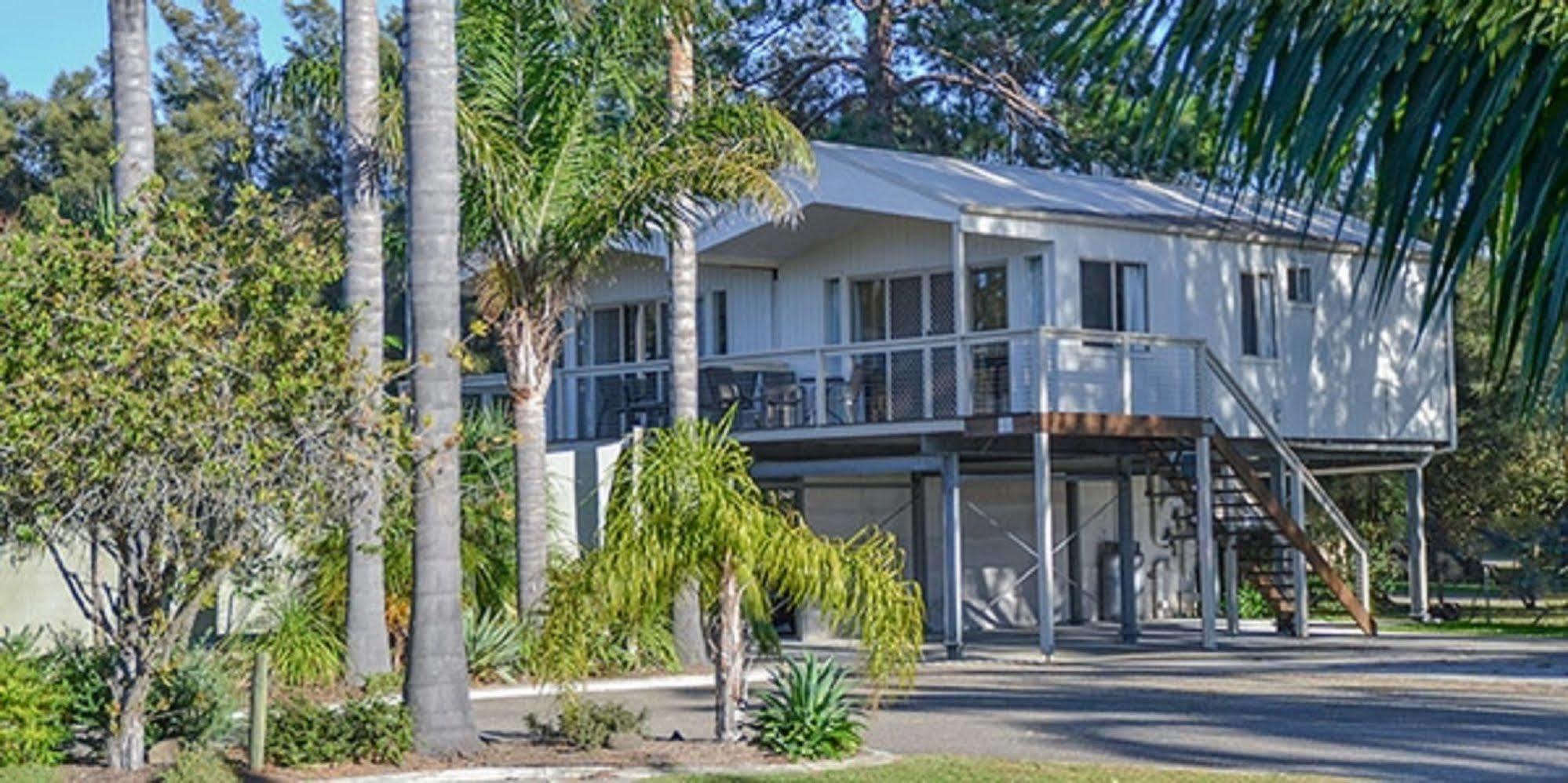 Caseys Beach Holiday Park Sunshine Bay Extérieur photo